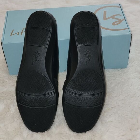 NIB LifeStride Northern Black Slip-on Flat Shoes w Active Arch Tech Size 9.5 - Picture 4 of 14